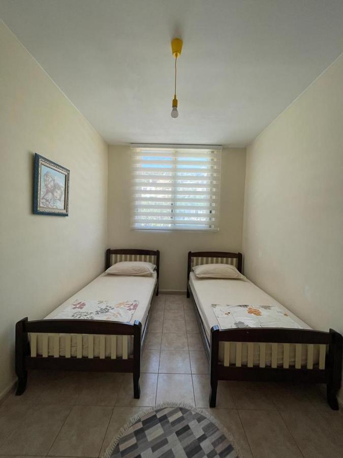 Lisus Apartment Vlorë Exteriör bild