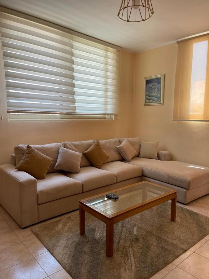 Lisus Apartment Vlorë Exteriör bild